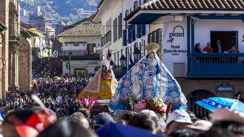 Virgins in the Corpus Christi crowds