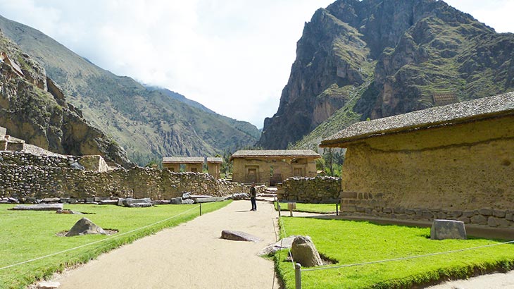 sacred valley ruins