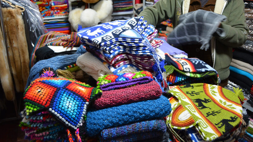 souvenirs to buy in machu picchu textiles