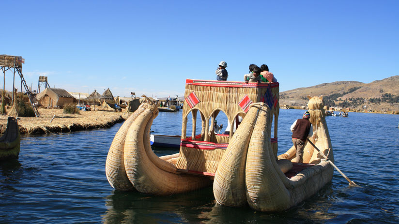 lake titicaca peru tourism