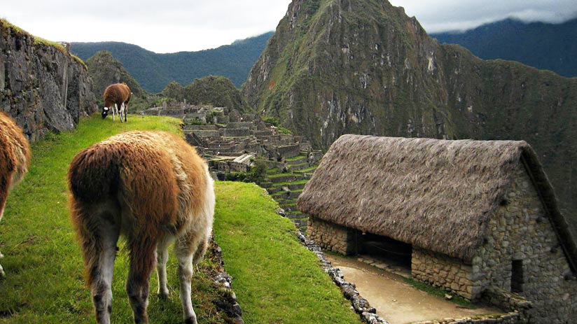 guided tour to machu picchu hike