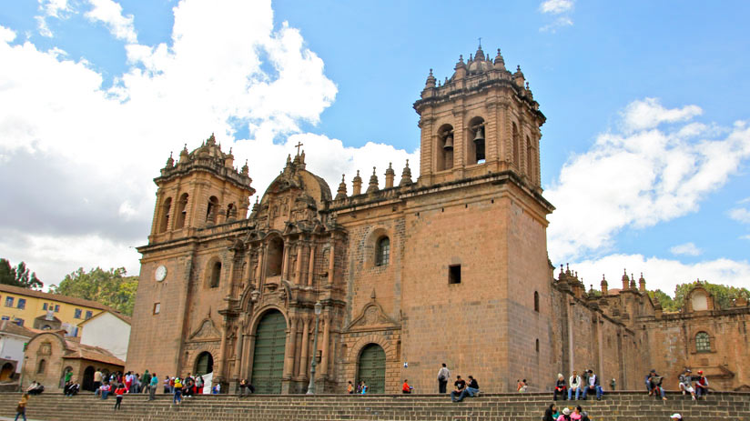 walking tour cusco cathedral