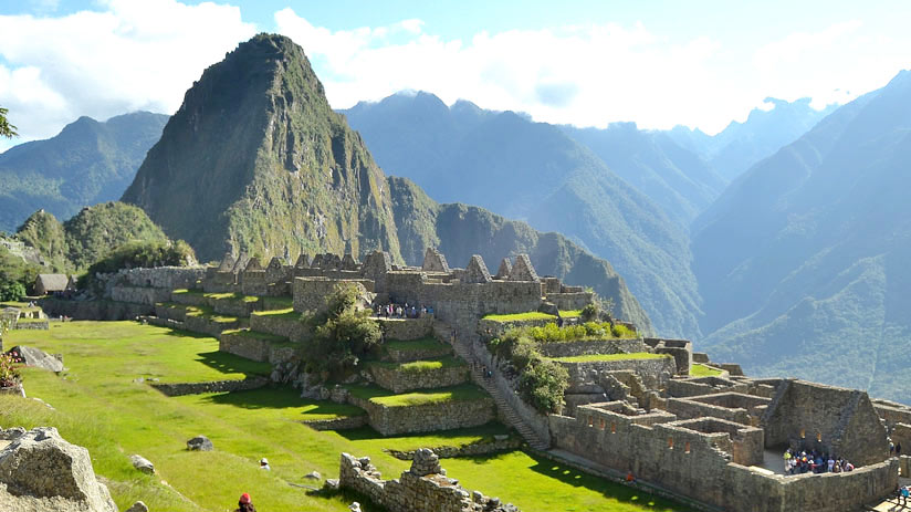 walking tour machu picchu cusco