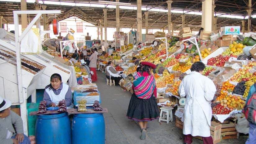 walking tour san pedro market cusco