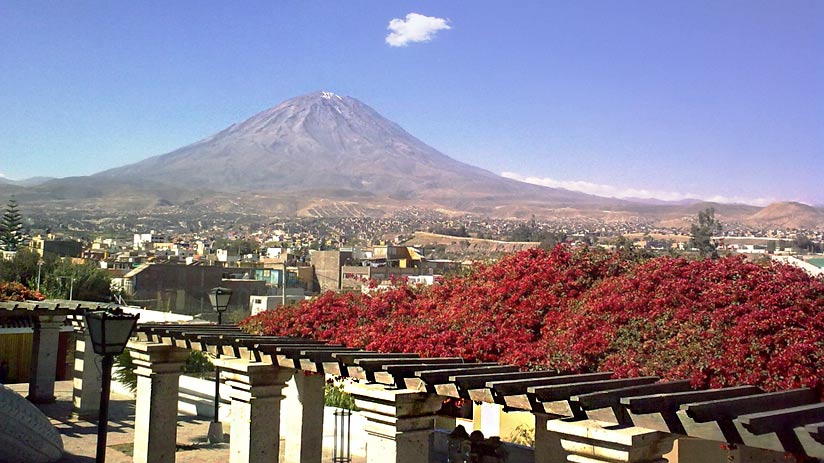 visit misti volcano arequipa peru