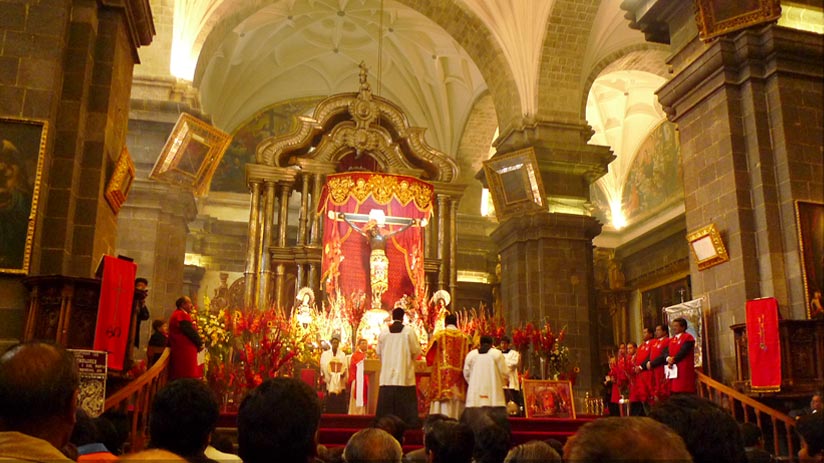 holy week in cusco cathedral