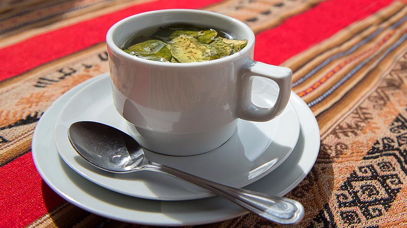 drink coca tea for altitude sickness