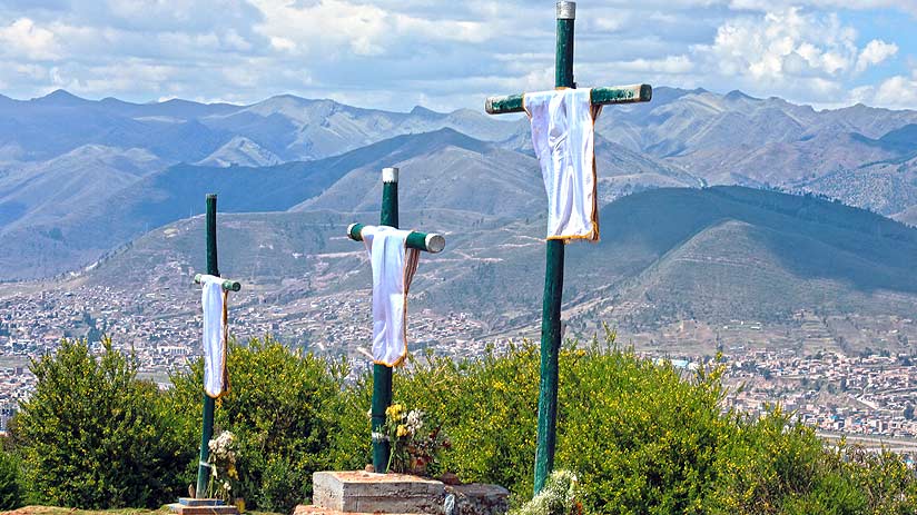 festivity of cruz velacuy in cusco