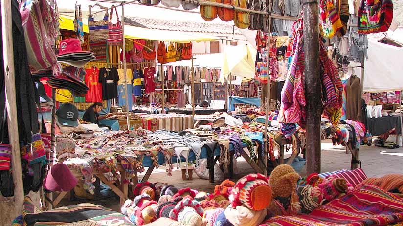 awanacancha pisac market