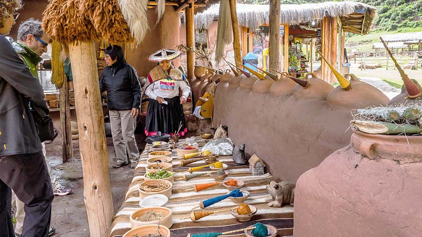 shopping in peru sacred valley