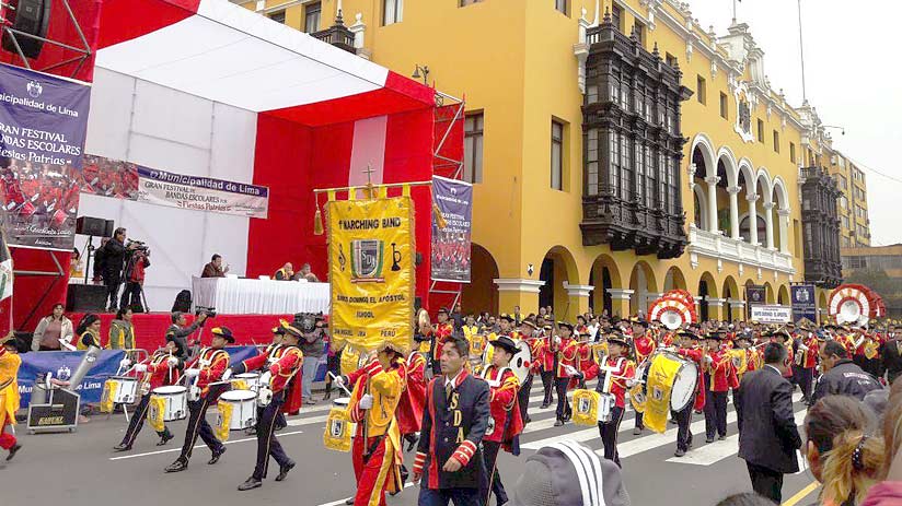 best time to visit lima peru festival