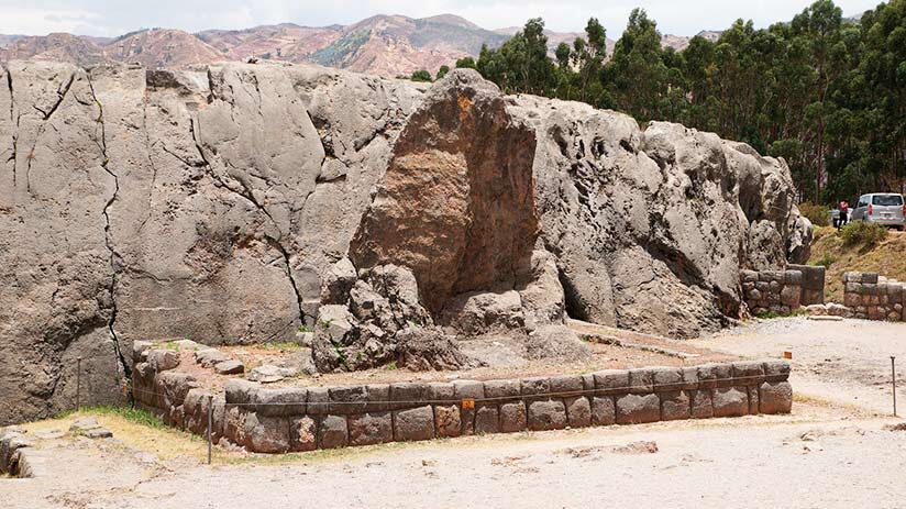 archaeological sites of cusco qenqo