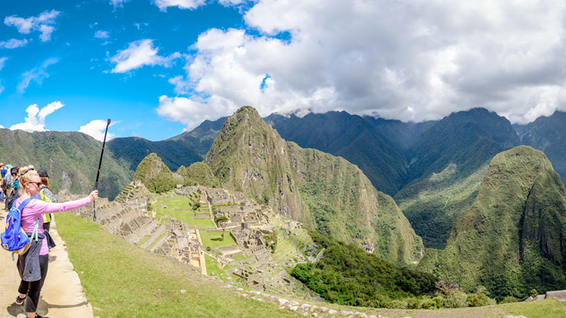 climbing machu picchu mountain, place to take the best pictures