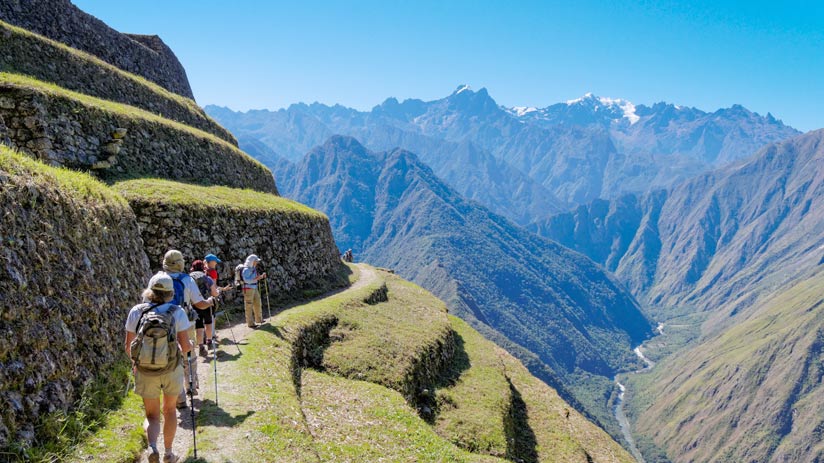 walking on the inca trail in the machu picchu itinerary