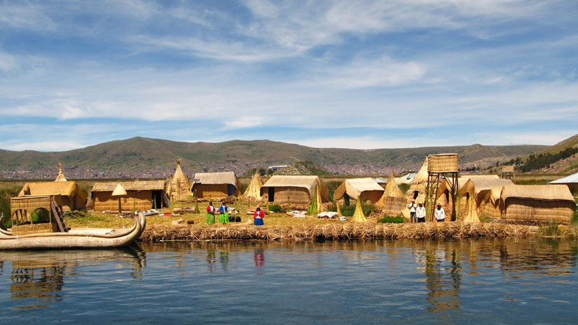 discover uros island with a peru tours