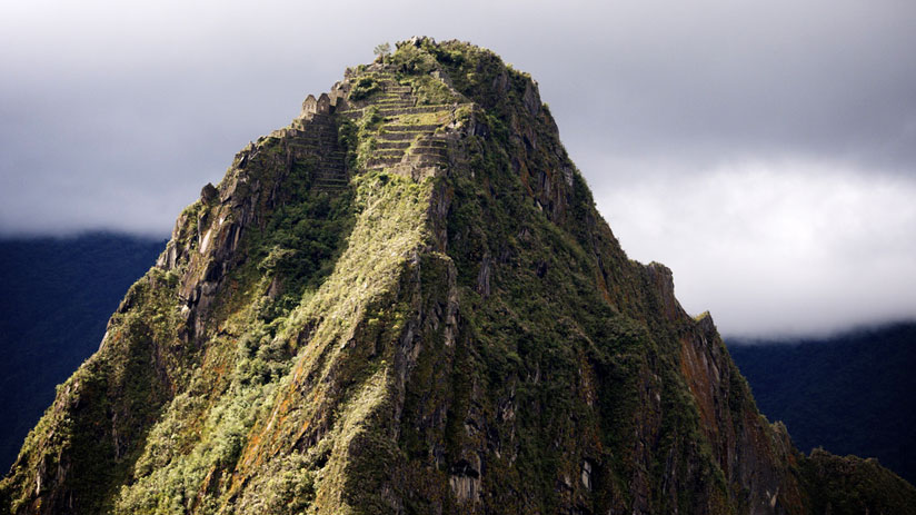 machu picchu and huayna picchu mountain