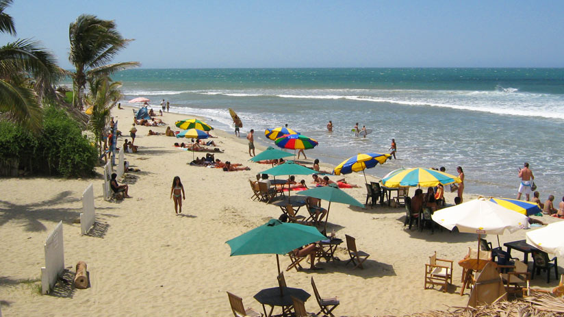 visit mancora in your vacactions in peru