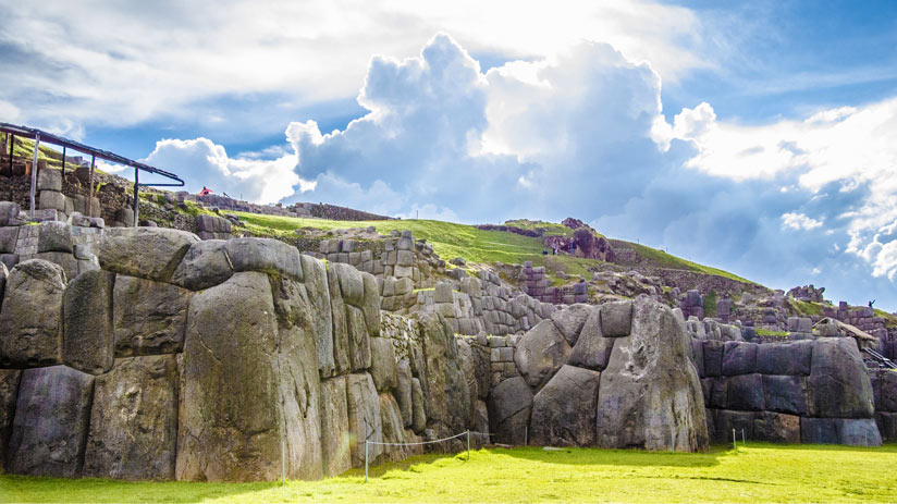 sacsayhuaman tend