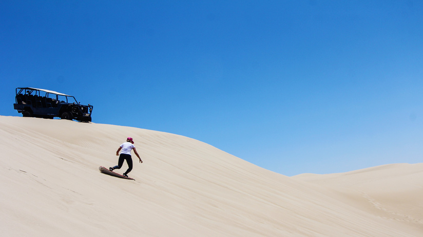 sandboarding paracas experience