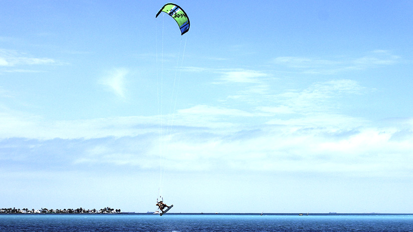 kitesurf in paracas sports