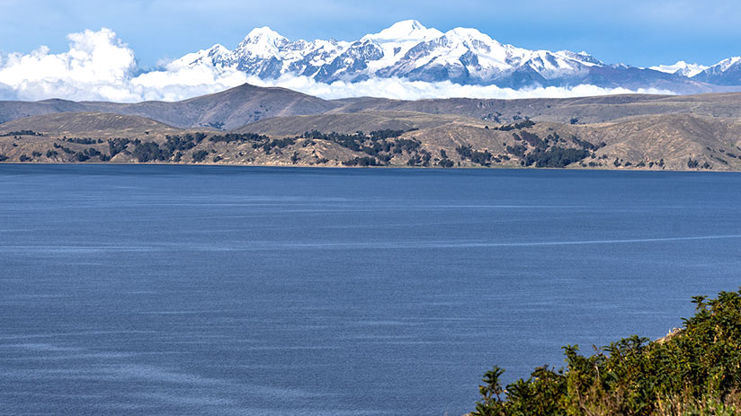 where should i go on vacation lake titicaca