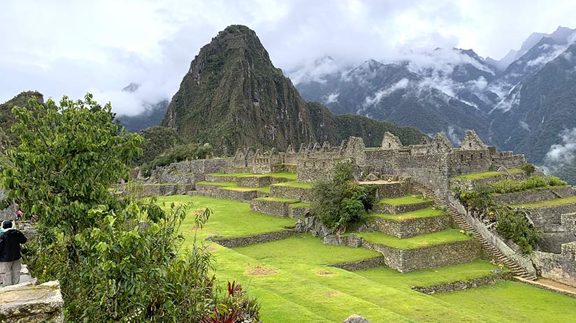 famous landmarks in peru machu picchu