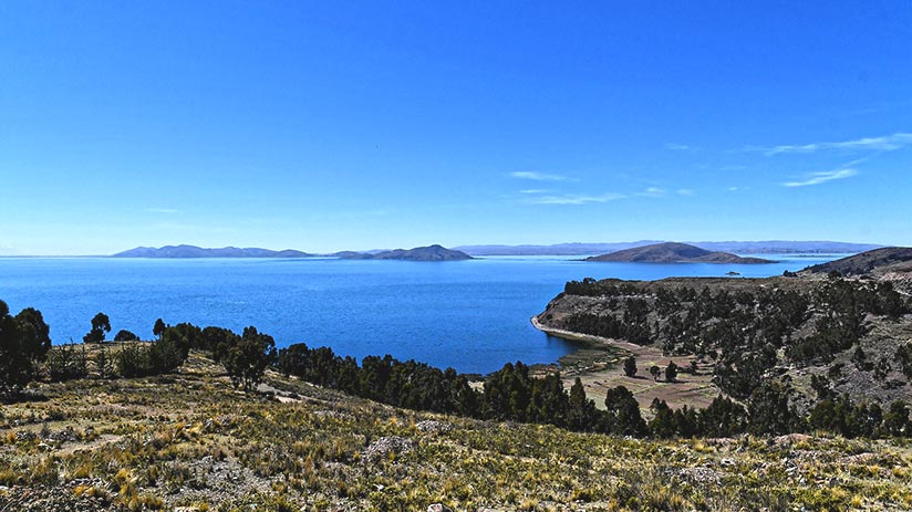 must see places in peru lake titicaca