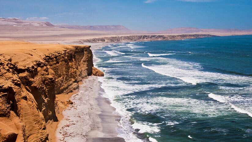 famous landmarks in peru paracas