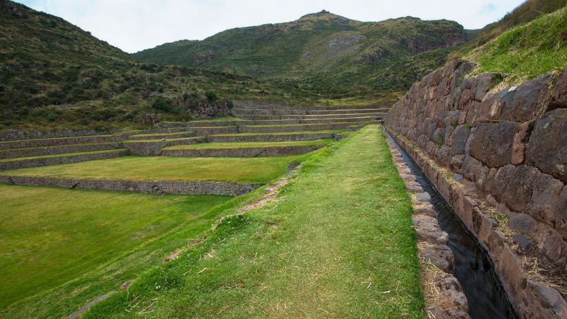 ruins of tipon tour at the ruins