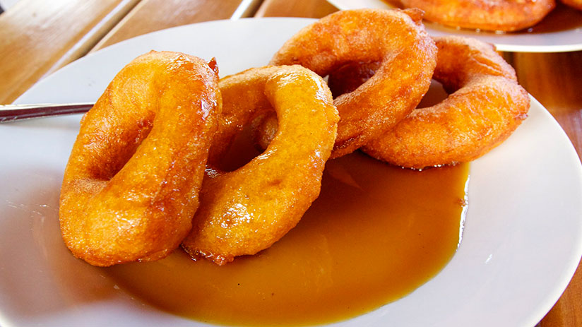 peruvian desserts picarones