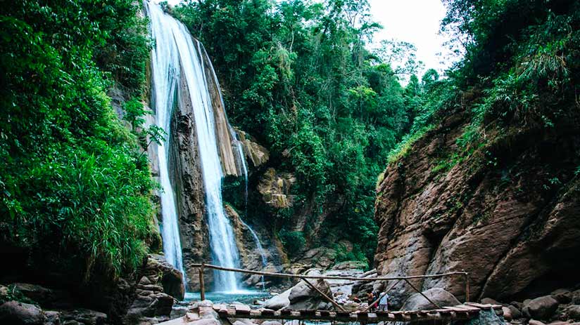 waterfalls in peru tirol