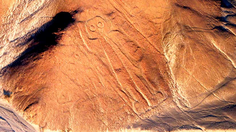 nazca lines images astronaut