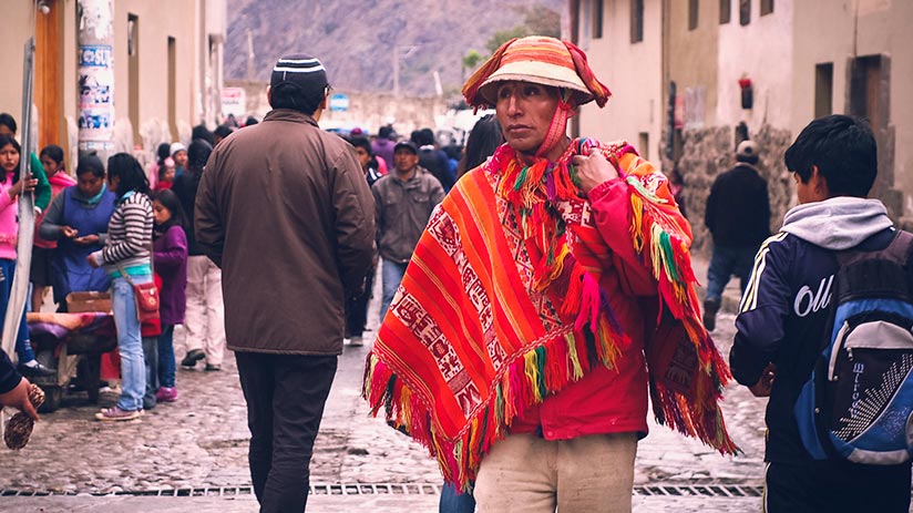 dress of peru