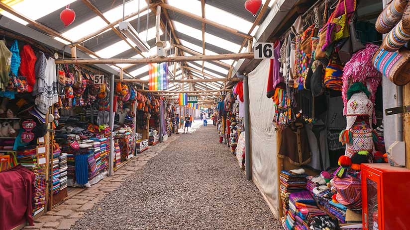 Unveiling the wonders of Cusco, Peru - Local artisans and craft markets in Cusco