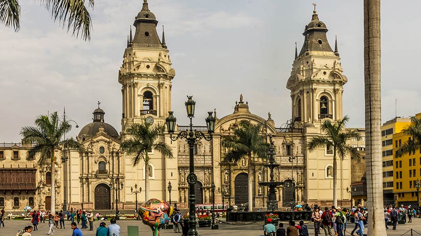 historical buildings in lima