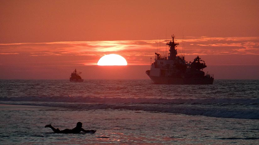 sunset in mancora