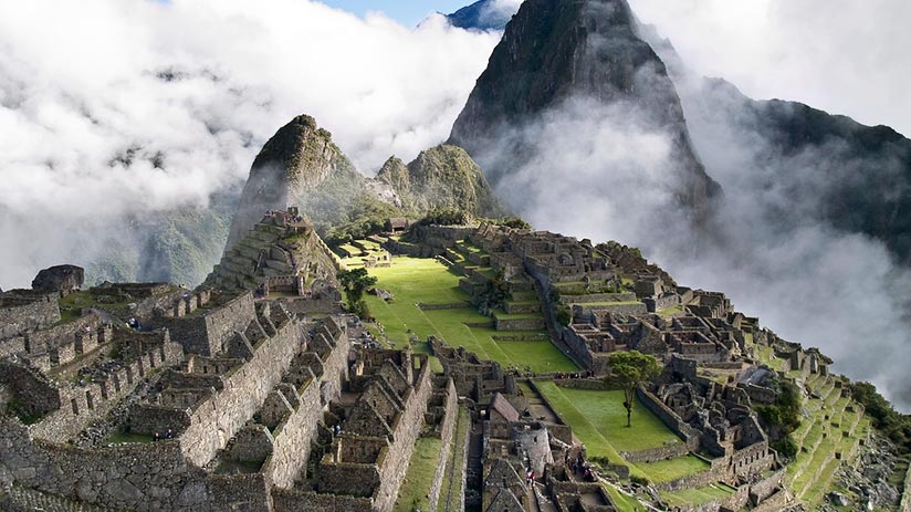 visit machu picchu