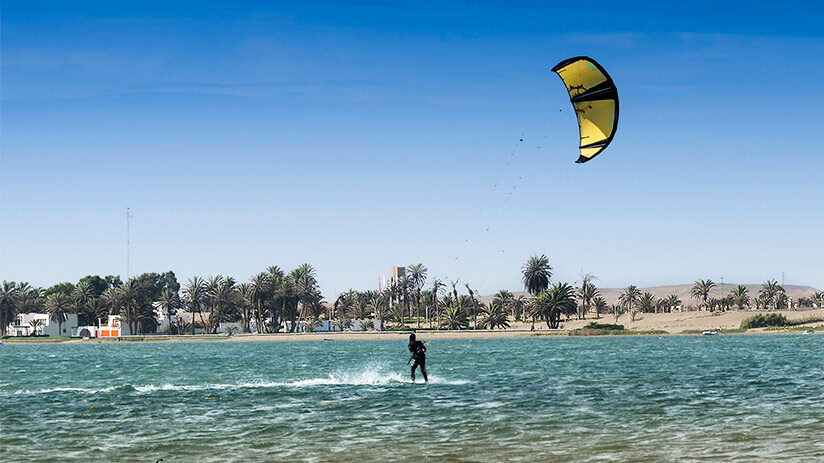 kitesurf in paracas national reserve