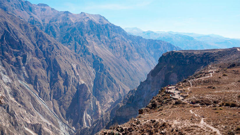 colca canyon lookout