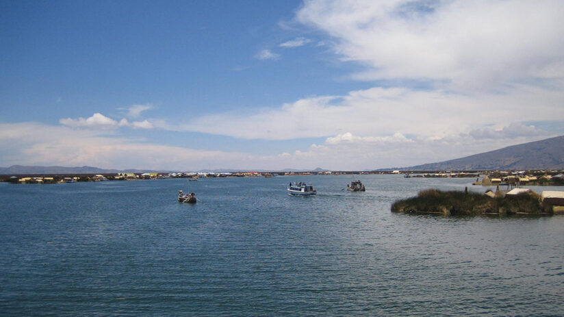 vacation spots lake titicaca