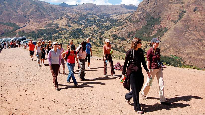 get to pisac ruins