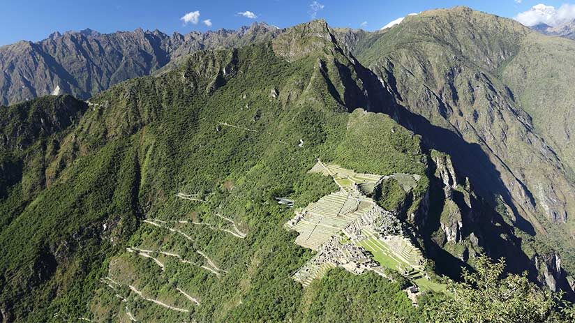 how high is machu picchu mountain