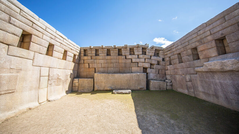 things to do in machu picchu main temple