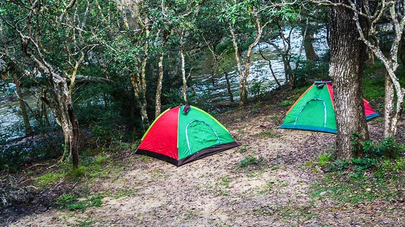 camping in amazon in peru