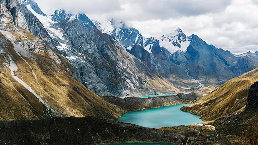 hiking in peru huayhuash