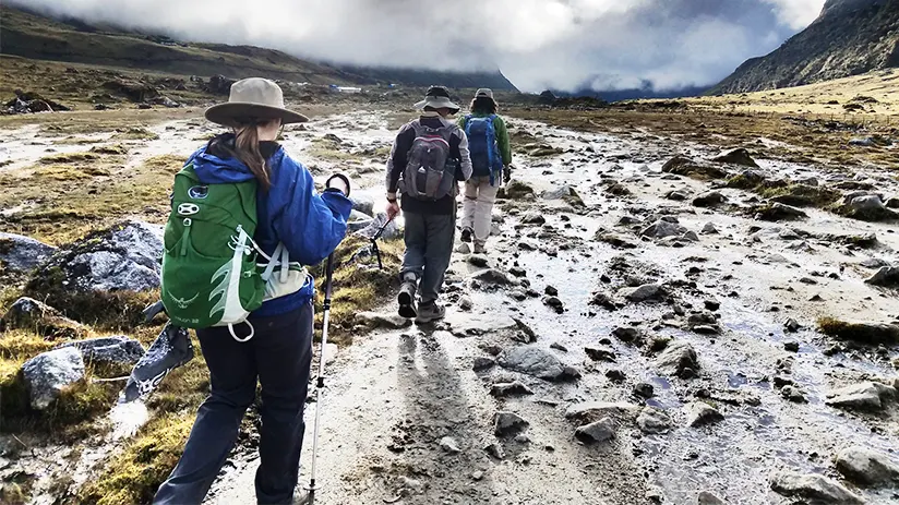 hiking in peru