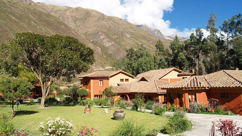 ollantaytambo pakaritampu hotel