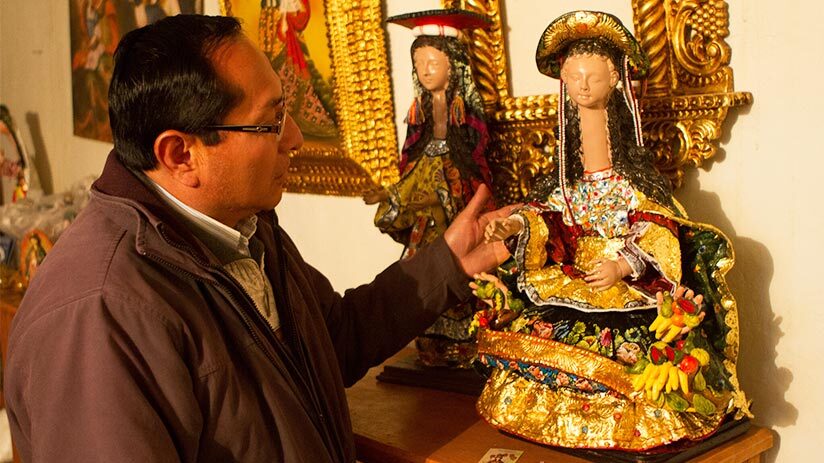 craftsman in peruvian art