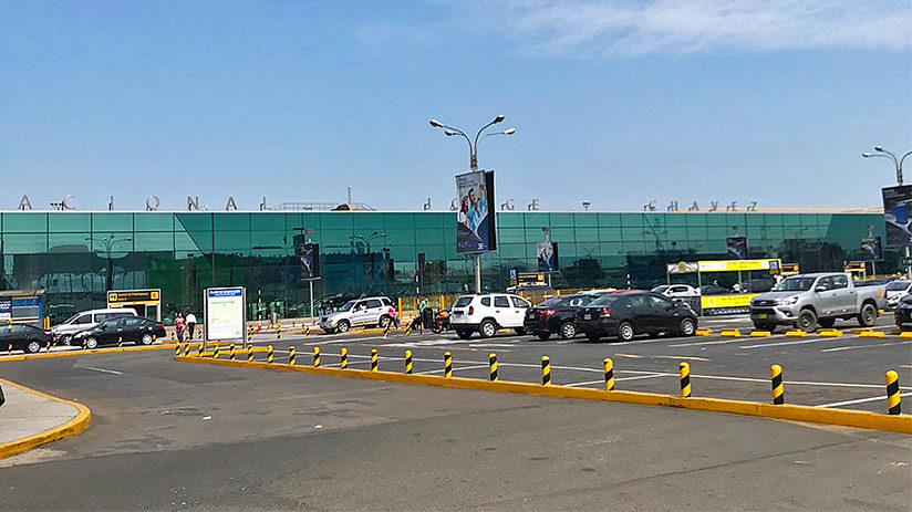 how to get to lima airport