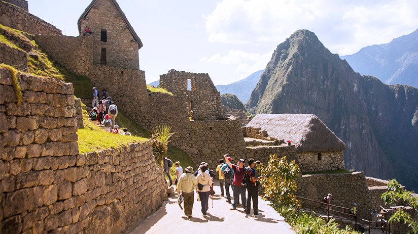 best family tours in peru